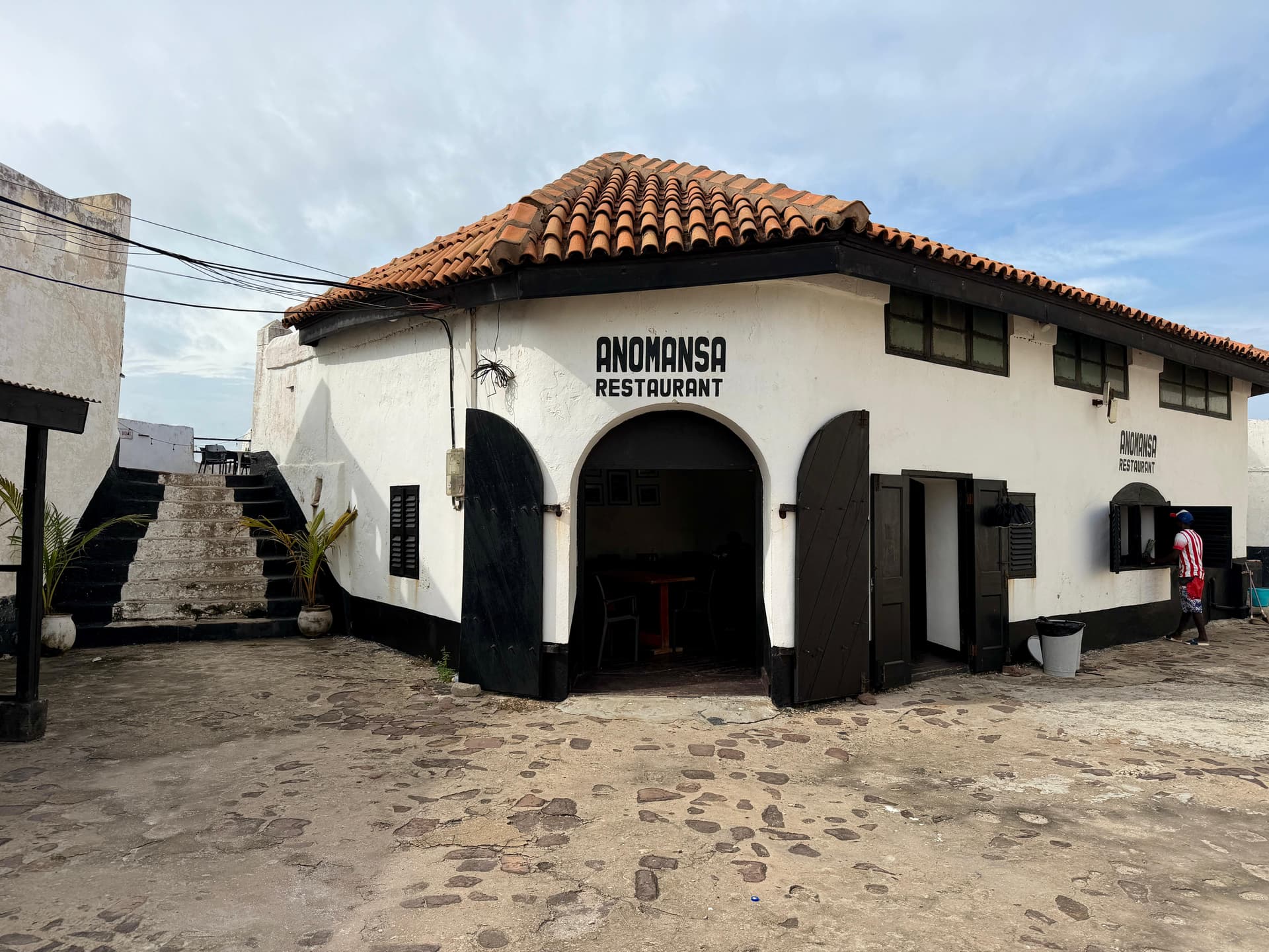 Anomansa Restaurant